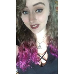 Meet your Posher, Amber